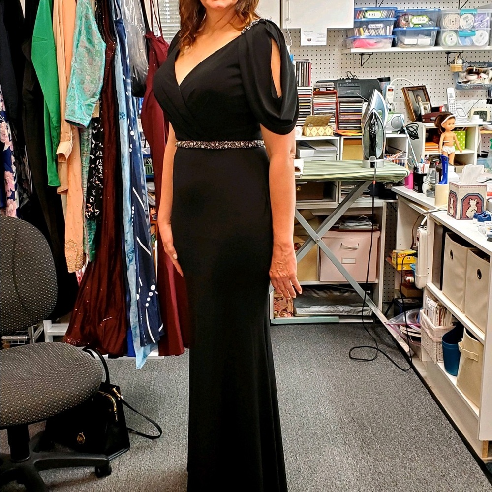 Elegant BLACK Mother of Bride/Groom Morilee Evening Dress